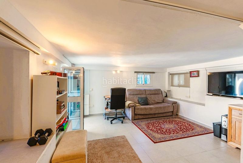 Foto 8043e5d6-3bb2-4224-9a4d-3f669e7363df. Casa adossada amb aparcament piscina a Los Llanos Estepona