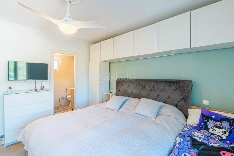 Foto 977333d7-deaf-4242-af2a-d5f472f73e88. Casa adossada amb aparcament piscina a Los Llanos Estepona