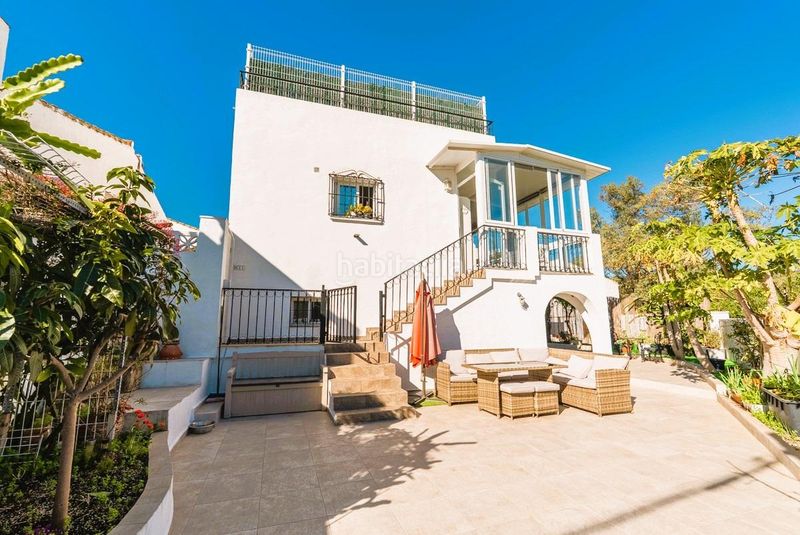 Foto c79525ea-263a-4f05-bd0d-b51c13182013. Casa adossada amb aparcament piscina a Los Llanos Estepona