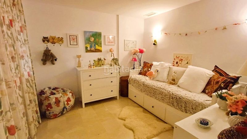 Foto 45faa6bc-18b1-4f0e-9a59-cf5bd194f7d6. Planta baja en calle la hiedra en Elviria Marbella