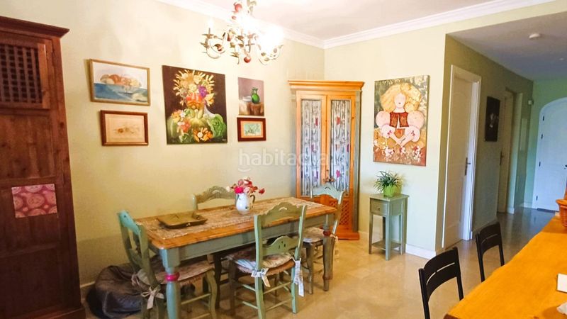Foto f455acd3-d882-4507-a0c4-70c8e1078cc8. Planta baja en calle la hiedra en Elviria Marbella
