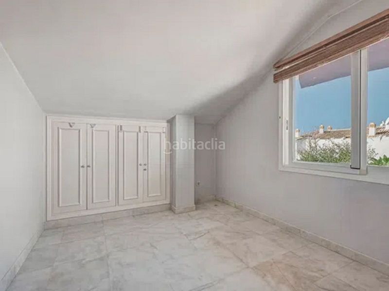 Foto 4a99a625-c9ca-49a0-aa64-aefeedc893f9. Àtic amb aparcament piscina a Divina Pastora Marbella