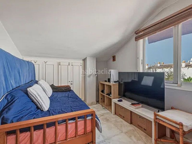 Foto b4cb9288-e63f-469c-a2e7-937984765e58. Àtic amb aparcament piscina a Divina Pastora Marbella