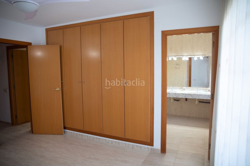 Foto f392c058-3447-494d-8e9e-8f3fb4d883d2. Casa amb calefacció aparcament a Regueral - Prat d'en Forés Cambrils