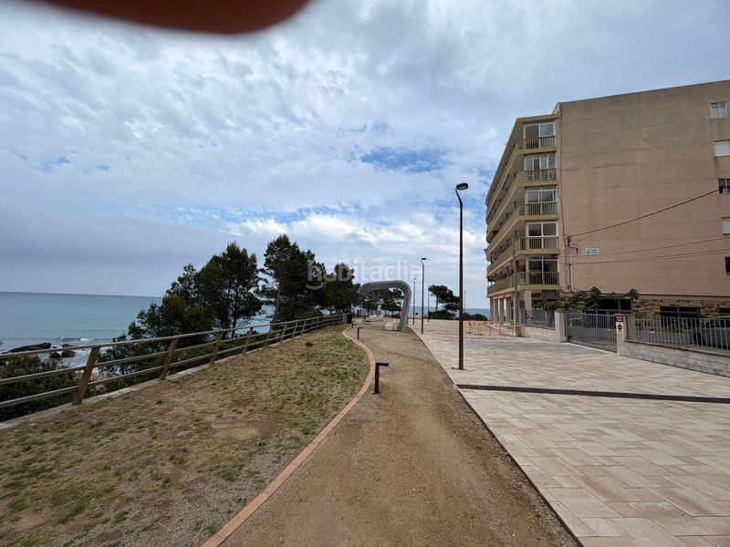 Foto 94f1bf17-9dab-4de1-b298-59395d3616a3. Apartament amb aparcament piscina a Passeig Marítim Miami Platja