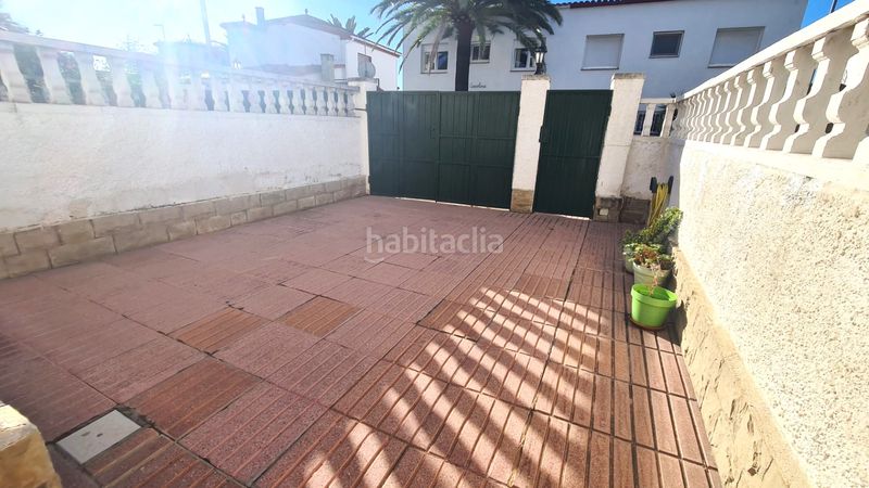 Foto 7087ed55-1889-4728-8fe7-322036431b04. Xalet amb xemeneia calefacció aparcament piscina a Cambrils