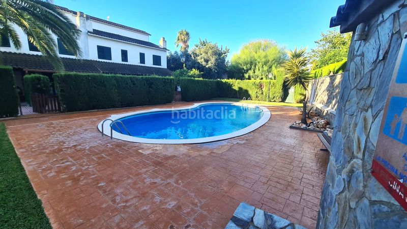 Foto a75e4b75-daaa-4211-96c2-788ba1151964. Xalet amb xemeneia calefacció aparcament piscina a Cambrils