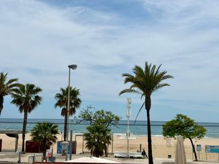 Appartement à Vilafortuny Platja. *** piso en venta en 1ª linea de mar***