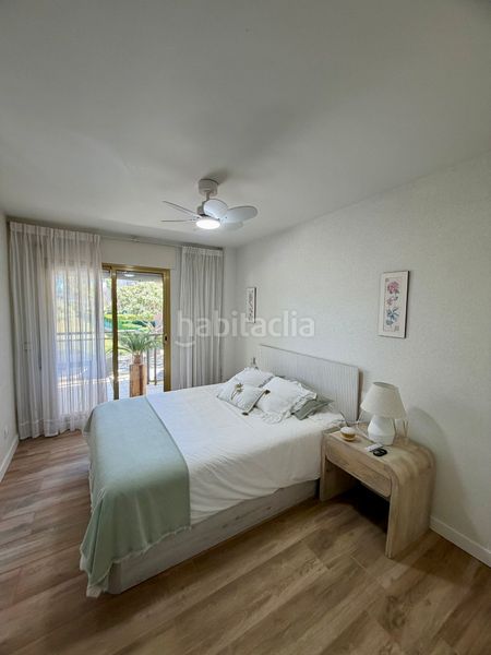 Foto fa0d8715-f24f-4a03-a475-99e545723fde. Pis amb calefacció aparcament piscina a Els Esquirols Cambrils