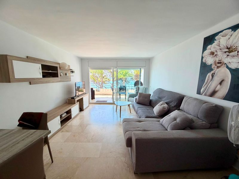 Foto 50a67aa4-203d-484d-b671-b32b2107f9c4. Pis amb calefacció aparcament a Passeig Marítim Miami Platja