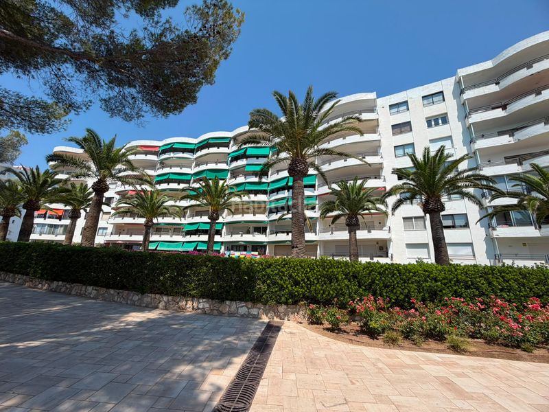 Foto c2352965-fb0c-46d7-8438-67773557c6a0. Pis amb calefacció aparcament a Passeig Marítim Miami Platja
