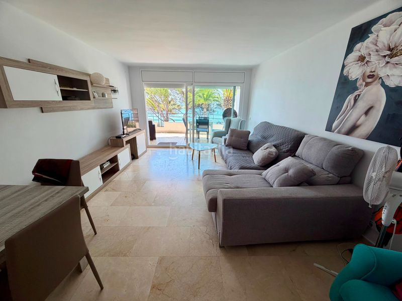 Foto ff039624-28ab-4312-aad4-3929905e8e1e. Pis amb calefacció aparcament a Passeig Marítim Miami Platja