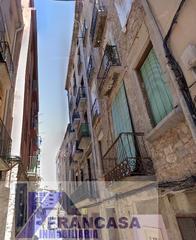 Appartement à Barri Antic. Manresapiso