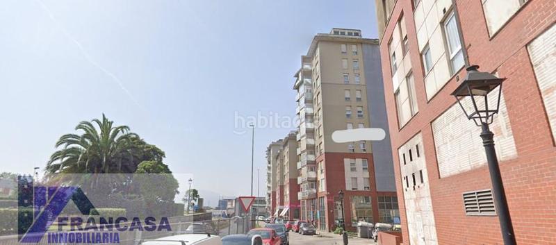 Foto 2457fd60-c96e-413b-b2e2-ec7e134f6f8f. Pis a Maliaño Camargo