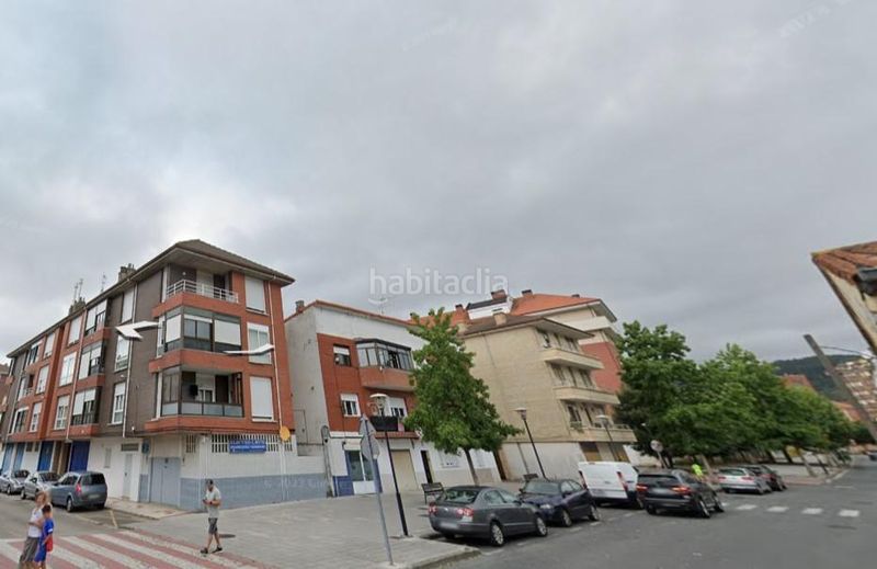 Foto 526a09ad-26fe-44fa-baf8-bd3dd5e8b594. Pis a Colindres