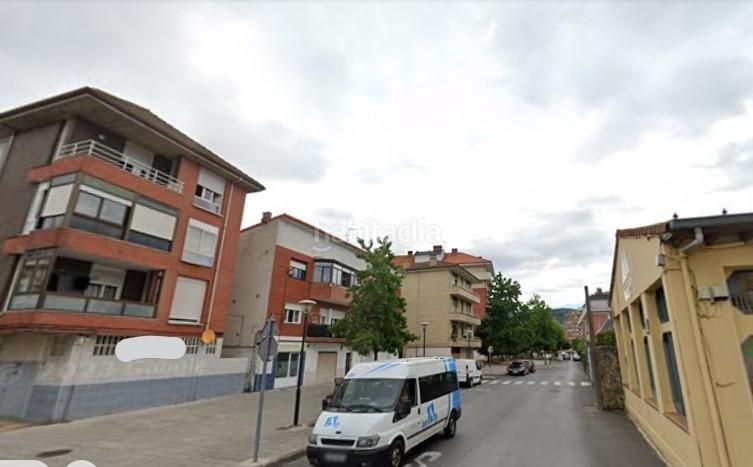 Foto 1ad2afde-3be2-4161-8b37-d3ec54641215. Pis a Colindres