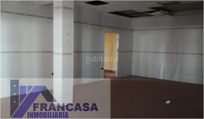 Foto f534e662-e514-4759-a944-49566235ee1d. Nave industrial nave en Cebolla