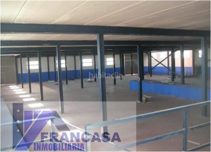 Foto f72af83b-6422-40b8-b476-6ad410aa46e3. Nave industrial nave en Cebolla