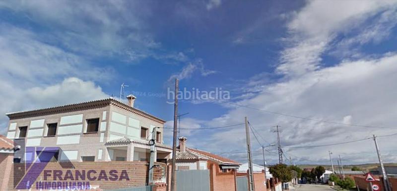 Foto 3260f997-0bf2-4efc-82bb-e6e4d7a1031c. Chalet con parcheggio in Camarenilla