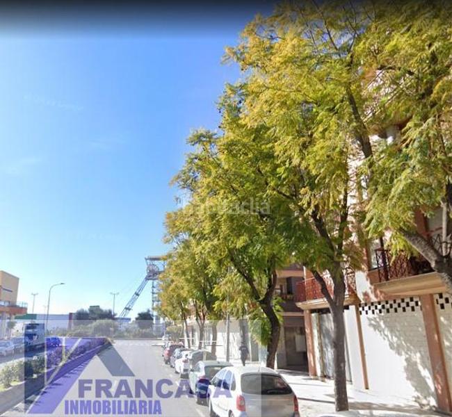 Foto e1898654-c9b4-4013-a12f-72ca46a535b1. Piso  en La Zarzuela - San José - Belén Linares