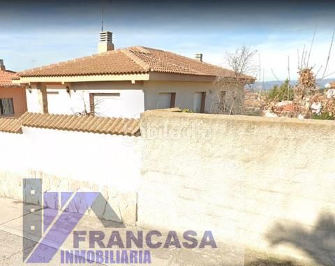 Foto 707e2cf3-6684-4675-91a3-eb8154bf3e8c. Xalet amb aparcament piscina a Méntrida
