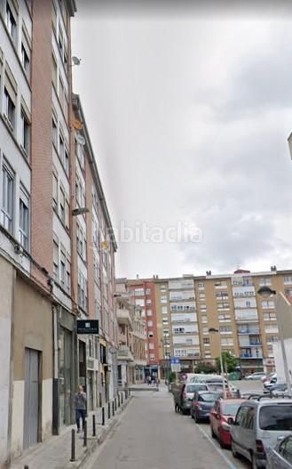 Foto 3124c317-dc38-4e41-b4c4-9ff68ad5a620. Pis a Centro Torrelavega