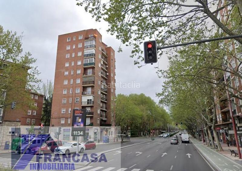 Foto 04731864-da11-4465-9830-9b78805795ef. Locale commerciale in Cuatro de Marzo Valladolid