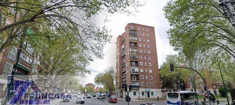 Foto 731e7143-4773-4079-a824-37e2d394d0fd. Locale commerciale in Cuatro de Marzo Valladolid