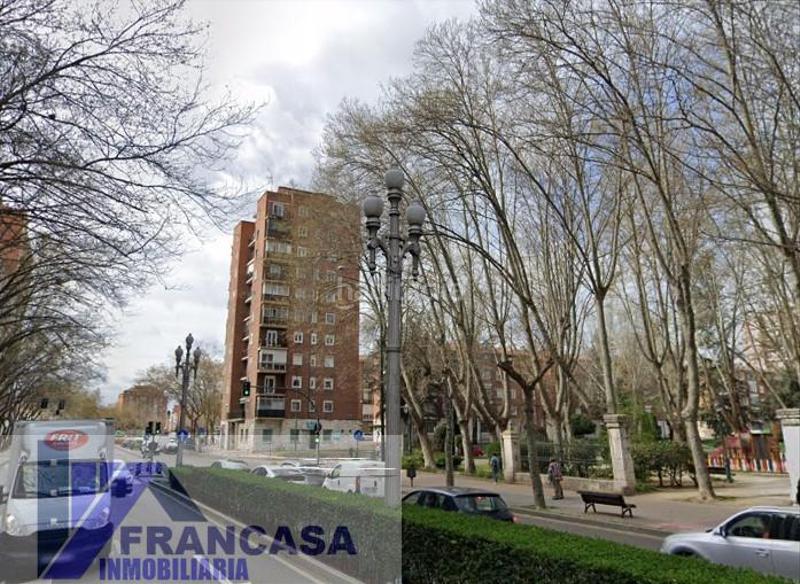 Foto af57ac50-0540-40b7-b7bc-f252d271efcd. Locale commerciale in Cuatro de Marzo Valladolid