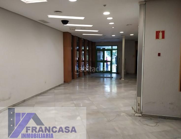 Foto 9bc34598-b286-49f5-aba9-890ca39ea5e0. Local comercial a Centro Antequera