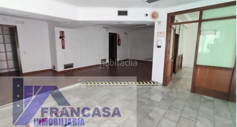 Foto 4c195e18-003c-4d4e-b975-2d2455ca87e7. Locale commerciale in Fátima - Levante Córdoba