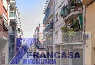 Pis a Can Vinader. Castelldefelspiso
