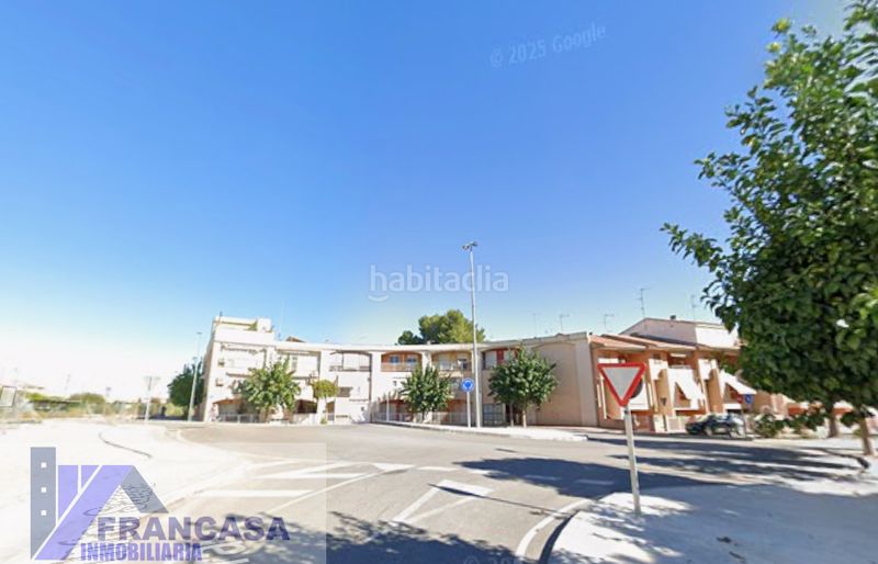 Foto dca70411-076b-48bf-abf5-c12fdd759a3f. Xalet amb aparcament a Alcantarilla