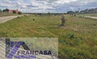 Wohngrundstück in Valverdón. Valverdónterreno
