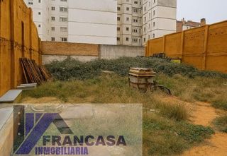 Wohngrundstück in Requena. Requenaterreno