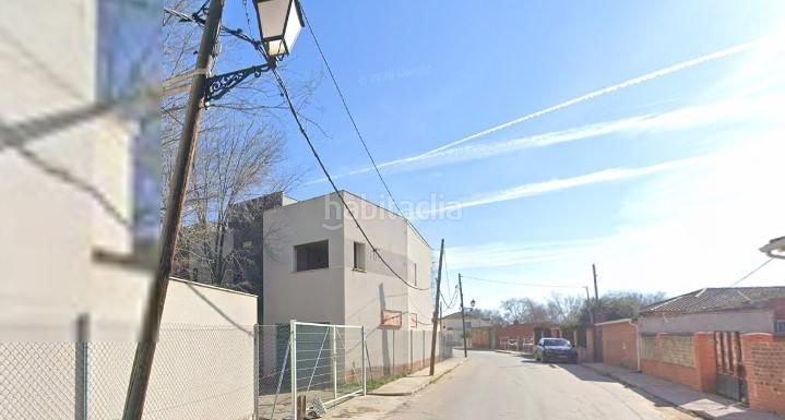 Foto ad73da88-6722-455d-bb55-9c669ddf525d. Edificio in Quero