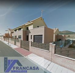 Xalet a Noez. Noezchalet