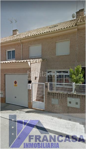 Foto 4b72b927-b039-4e95-a453-5a919ce2bc9c. Casa amb aparcament a Las Lomas Seseña