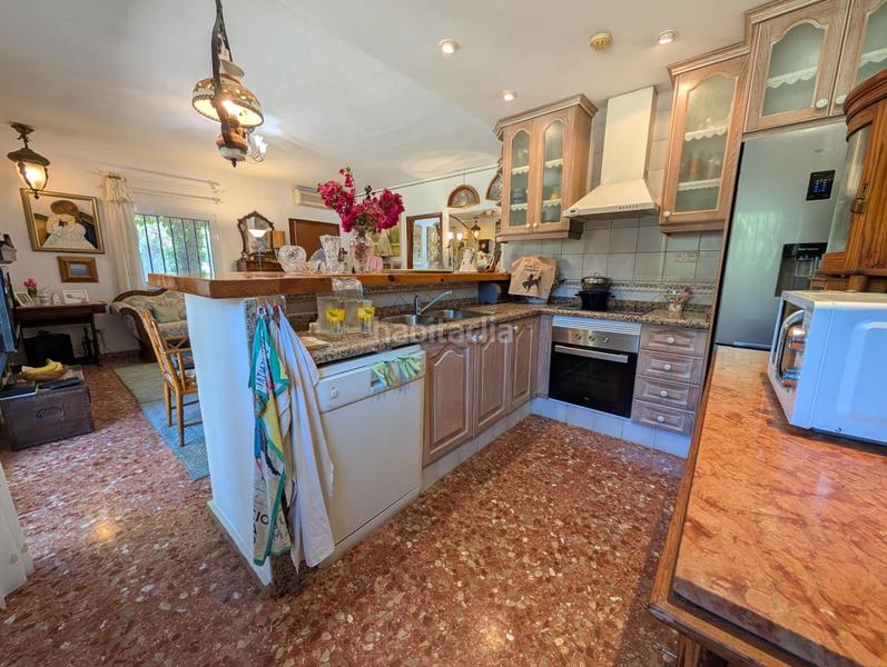 Foto 38ad95f0-e575-4c7d-abfd-4a4fc46b77b3. Chalet avec chauffage parking piscine dans Urbanizaciones Gandia