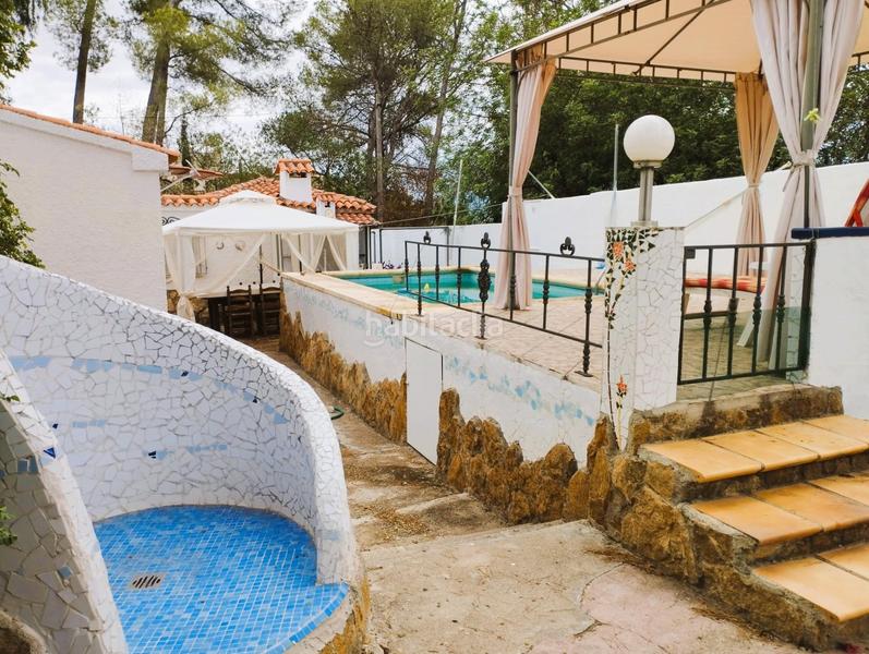 Foto 39de724b-4ce3-4478-b972-f8b4d9de8245. Chalet avec chauffage parking piscine dans Urbanizaciones Gandia