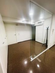 Oficina en Centro Histrico. Oficina en buen estado ubicado en el centro de ganda