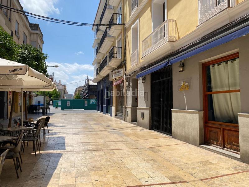 Foto fccc4e0c-f8de-48c1-9f19-28496b8d7e89. Alquiler local comercial  con gran visbilidad en Gandia