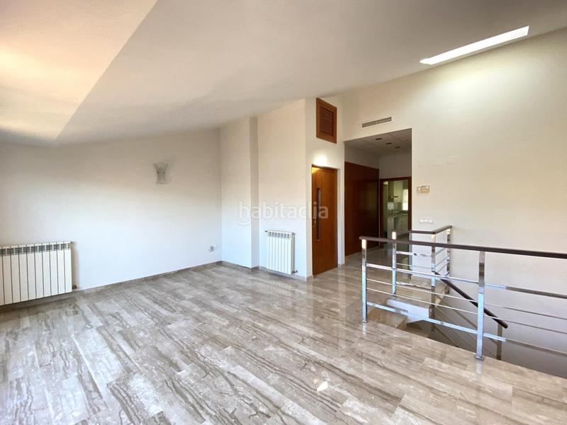 Foto 3910b956-94ea-4333-8399-8ef88a2ec5d0. Attique avec parking dans Centro Histórico Gandia