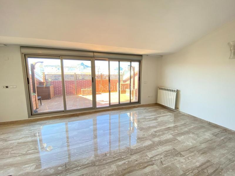 Foto 9b572f54-9ddd-46e2-ba5a-e6b246f19e13. Attique avec parking dans Centro Histórico Gandia