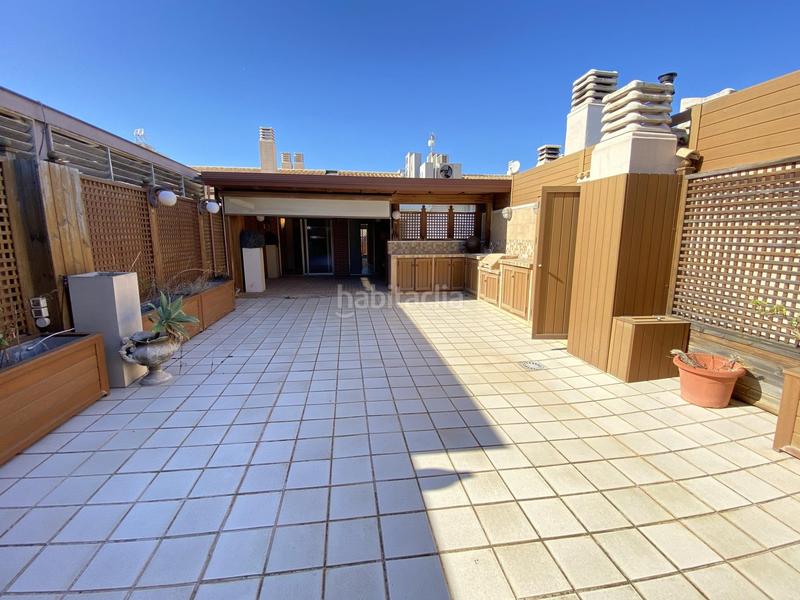 Foto ac10c0c3-7674-453c-a918-237f49d5d7fc. Attique avec parking dans Centro Histórico Gandia