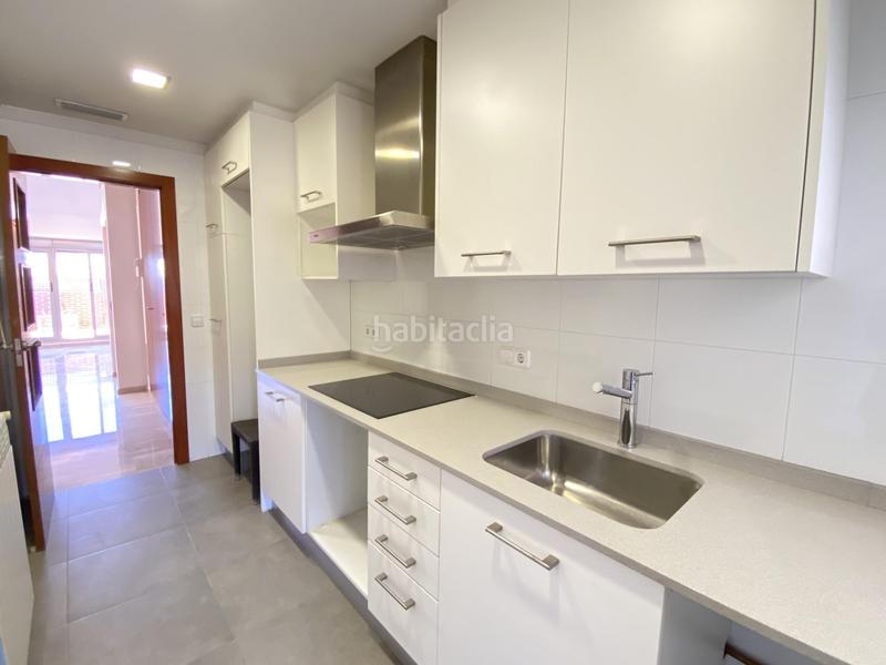 Foto c3eff018-f41d-456a-824b-71d3f8799459. Attique avec parking dans Centro Histórico Gandia