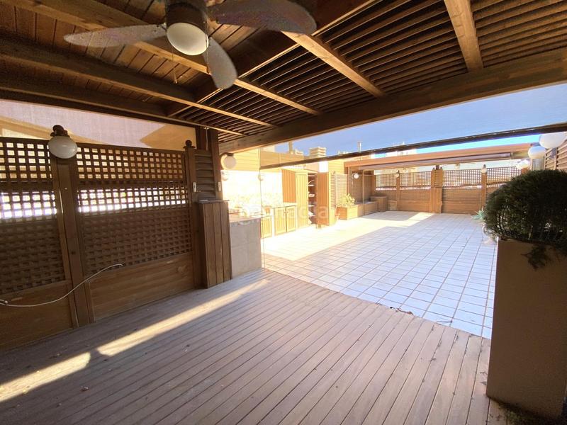 Foto ca3d3509-4b11-45cc-95b5-cf6426fad22a. Attique avec parking dans Centro Histórico Gandia