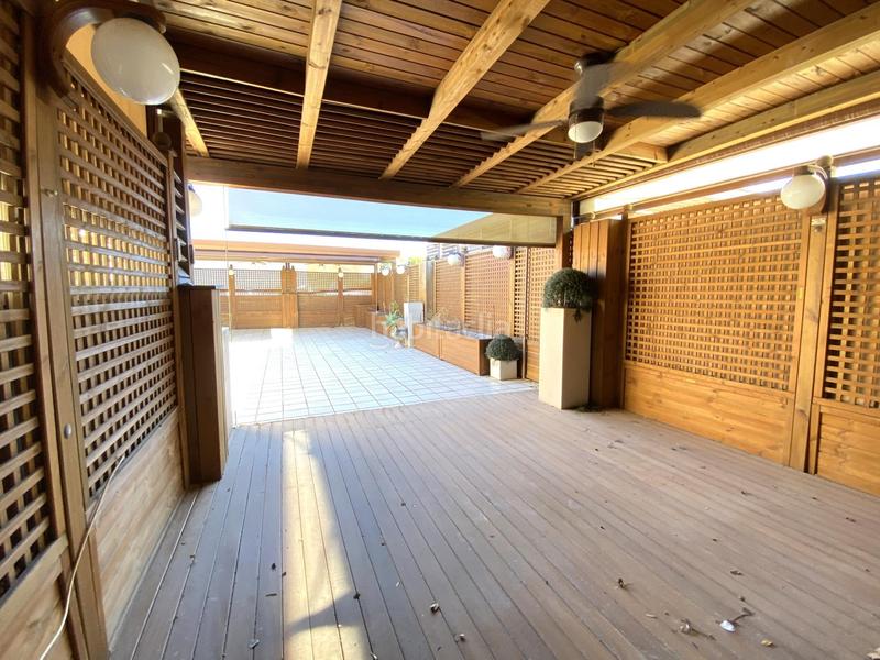 Foto d304461e-124b-49c2-a000-276cee8c87a6. Attique avec parking dans Centro Histórico Gandia