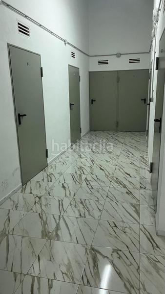 Foto 8d862ac0-7938-4c2e-a2c7-d6c53fb2666d. Locale commerciale in Corea Gandia