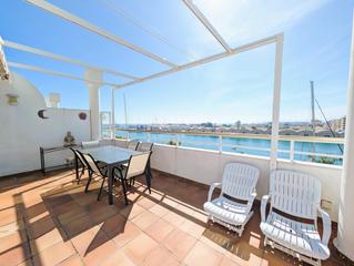 Ático en Playa de Gandía. Una joya única en la playa de gandía espacio, luz y vistas de en